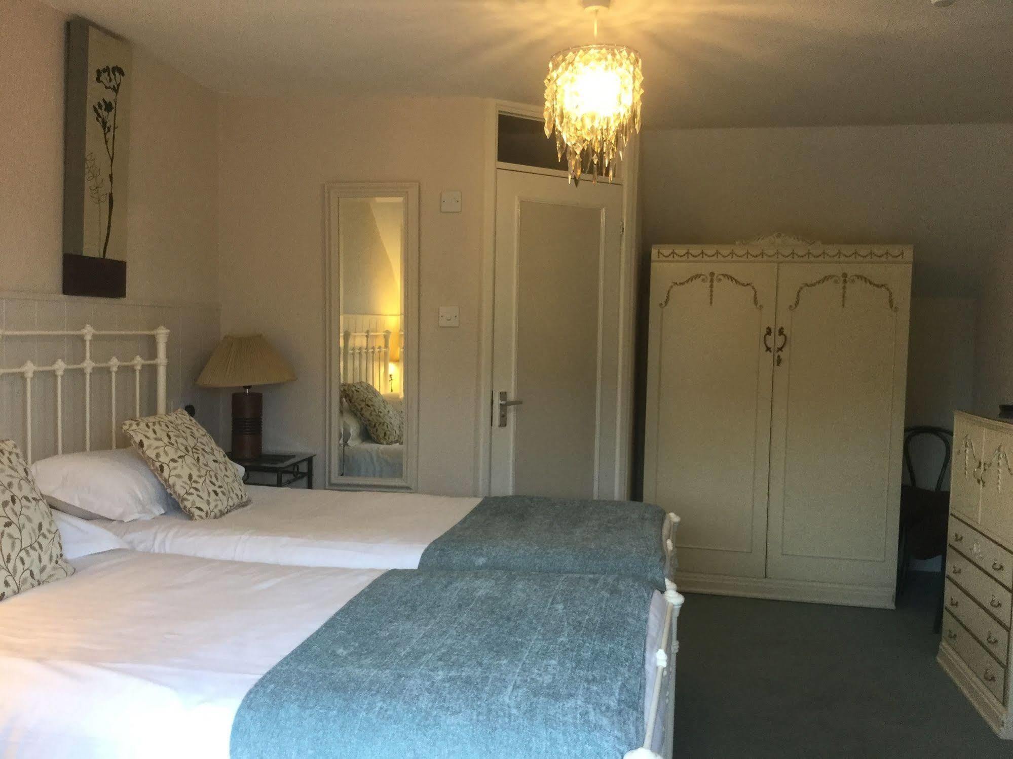 The Groveside Guest House Sidmouth Exteriör bild